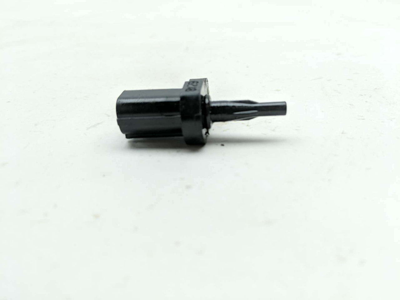 19 Kawasaki Ninja ZX14 Air Temperature Sensor - Sun Coast Cycle