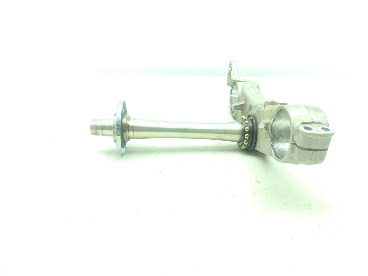 07 Suzuki Hayabusa GSX1300R Bottom Lower Triple Steering
