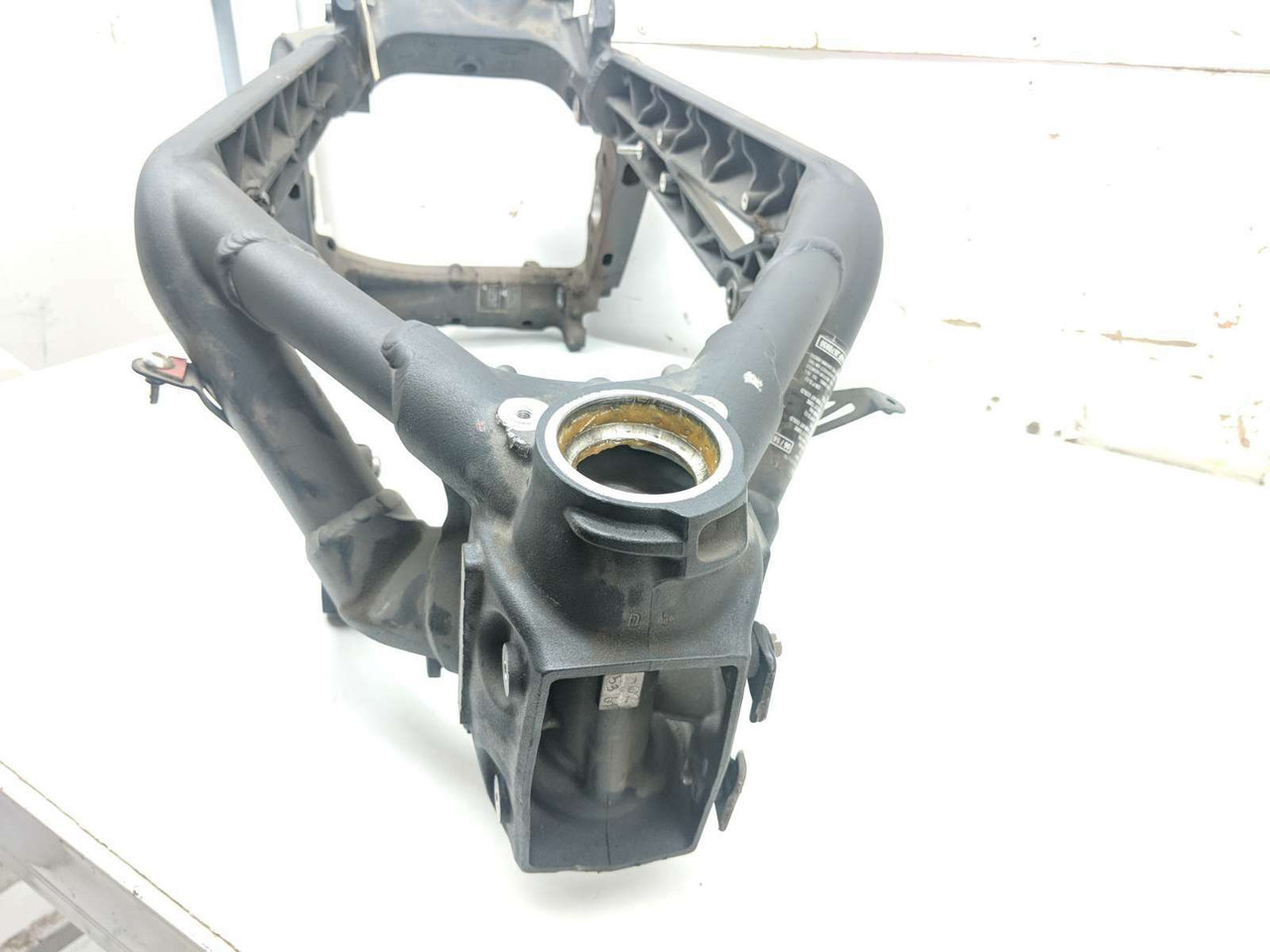 15 Triumph Daytona 675 Main Frame Chassis SLVG - Sun Coast Cycle