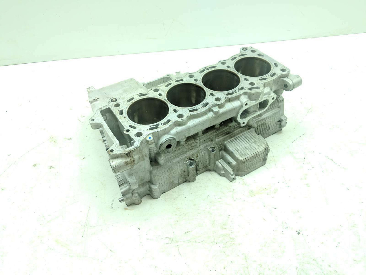 20 Suzuki GSXR 750 Engine Motor Top Crankcase Block - Sun