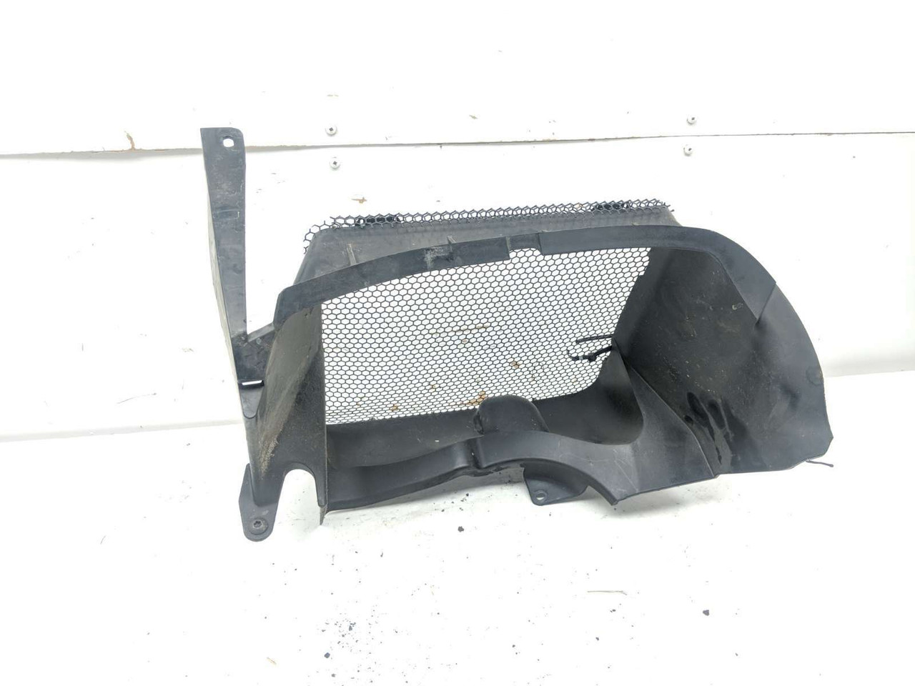 13 Can Am Spyder Roadster RT Limited Radiator Cover Guard Grille