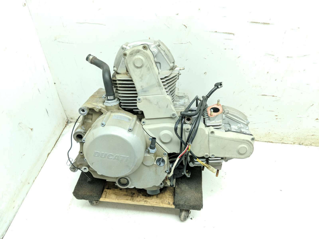 01 Ducati Monster 600 M600 Engine Motor GUARANTEED 3,289 MILES SEE