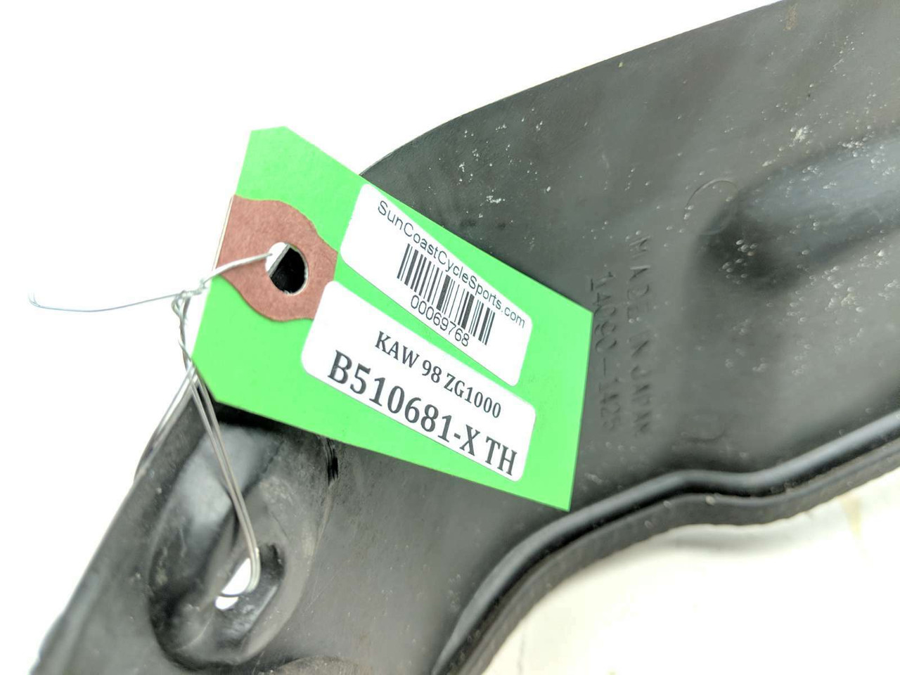98 Kawasaki Concours ZG1000 Right Cover Inner Fairing 14090-1425