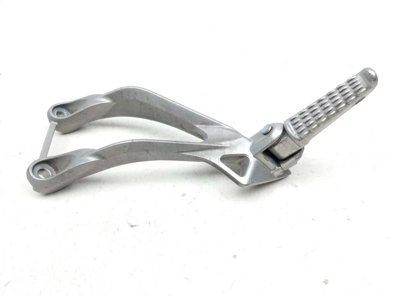 an 06 Kawasaki Ninja ZX6R ZX 636 Passenger Foot Peg (A) - Sun Coast