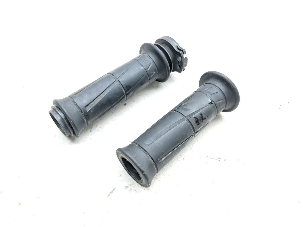 12 Kawasaki Ninja ZX6R Throttle Tube And Grips - Sun Coast Cycle