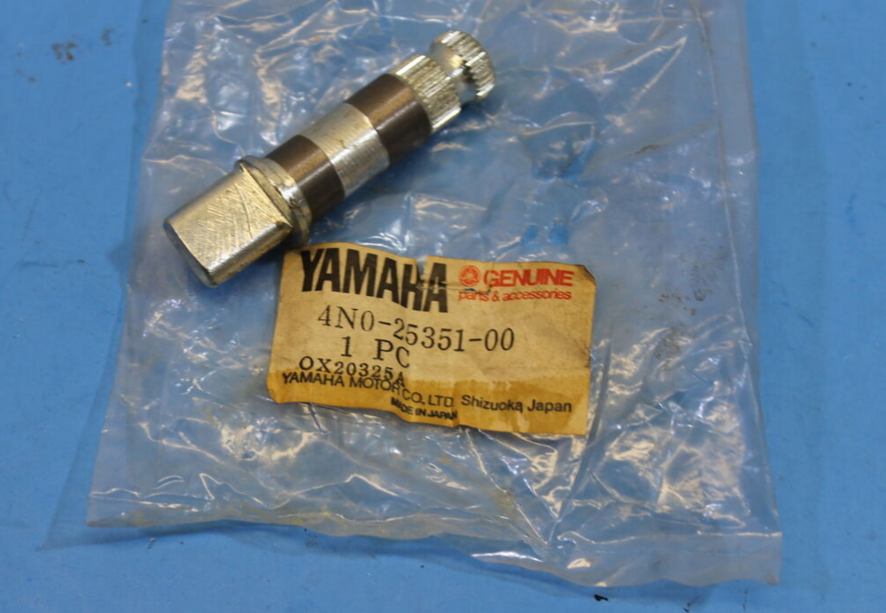 NOS OEM Yamaha 1986-1987 TT225 XT225 SRX250 Camshaft 5U7-25351-00-00 ...