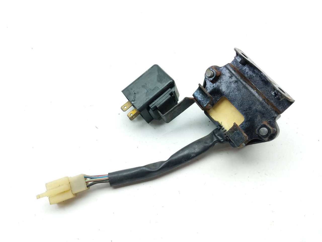85 Kawasaki Ninja ZX600 Relay 066500-0220 - Sun Coast Cycle Sports