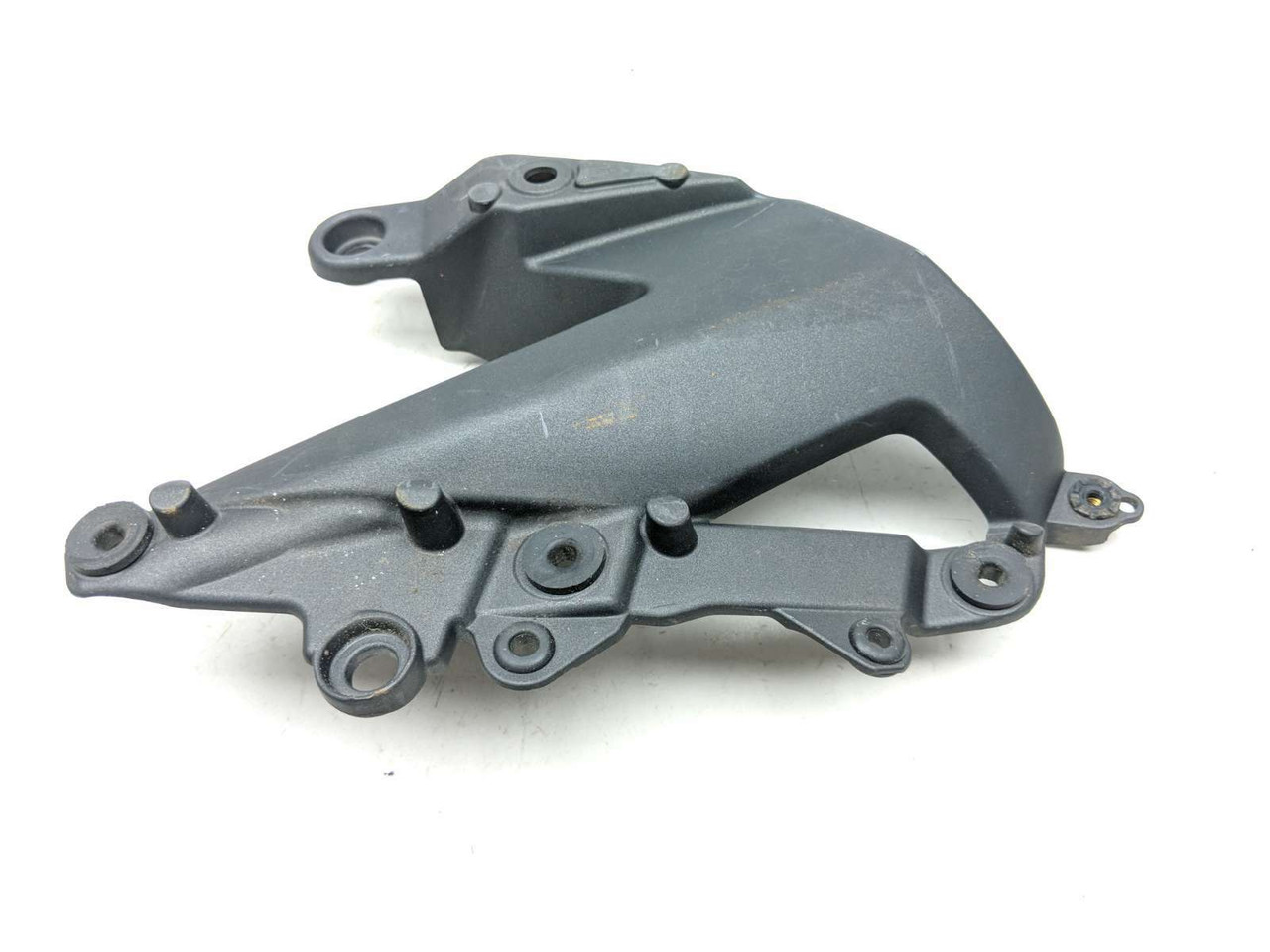 11 Kawasaki ZX6R Ninja Lower Right Cover Panel Fairing 55028-0255