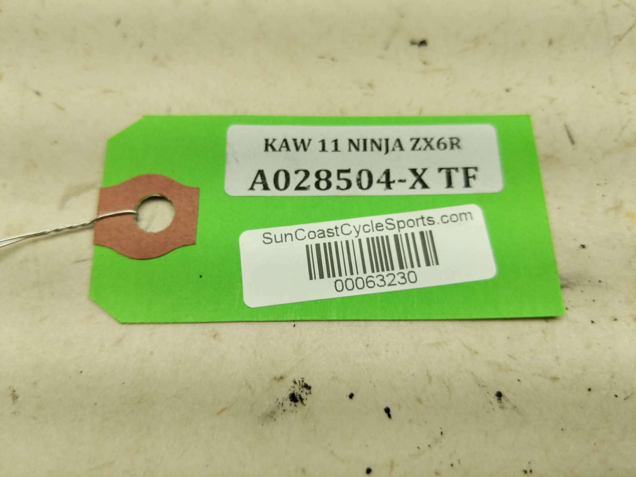 11 Kawasaki ZX6R Ninja Fuel Injection Injector Rail B - Sun Coast