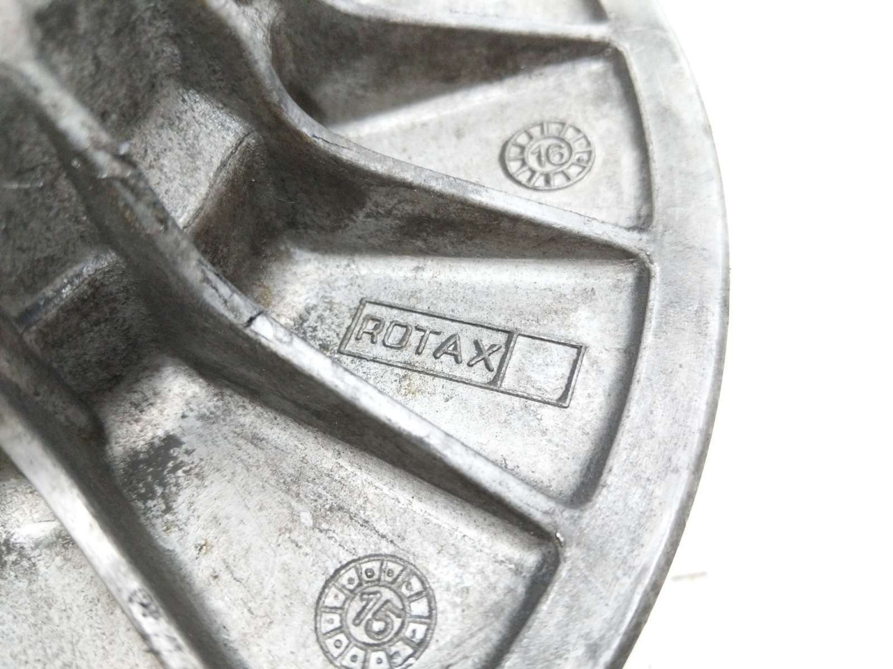 12 Can Am Outlander 800R X-MR CVT Secondary Driven Clutch 280171