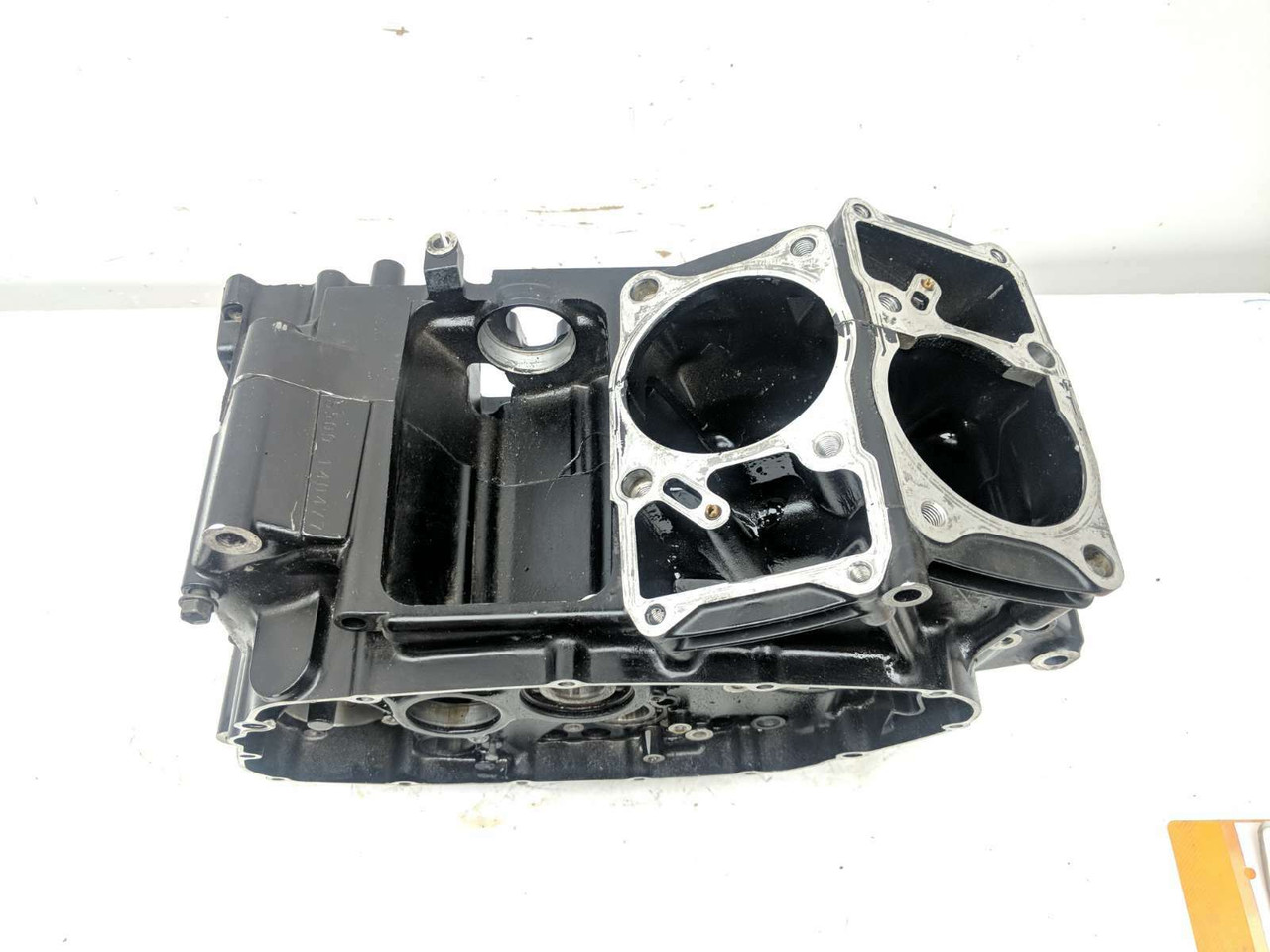 04 Suzuki VL 800 Intruder Engine Motor Case Block - Sun Coast