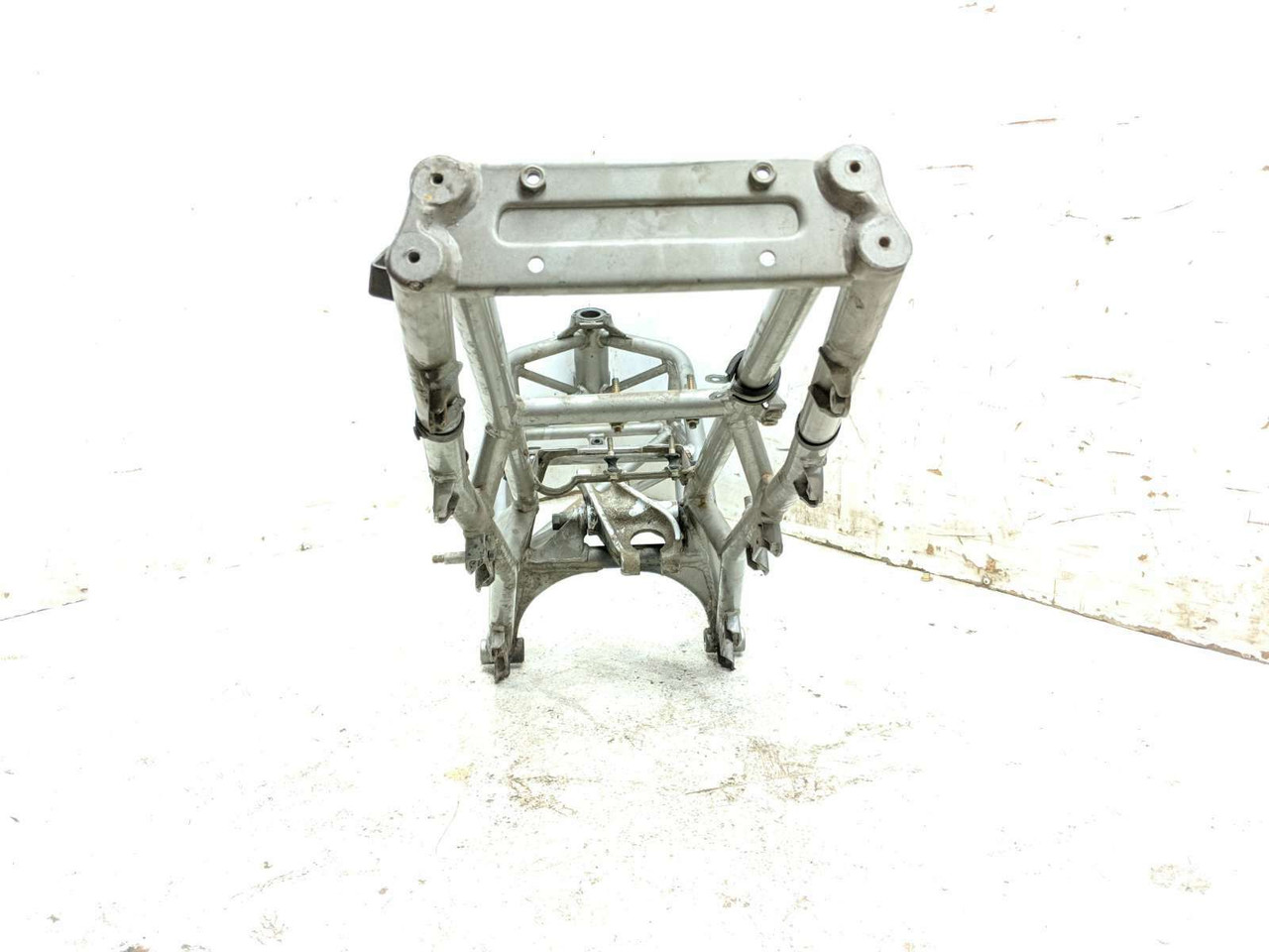 02 Ducati ST2 Main Frame Chassis STRAIGHT CLN TRSH DV - Sun Coast 02 Ducati ST2 Main Frame Chassis STRAIGHT CLN TRSH DV - Sun Coast