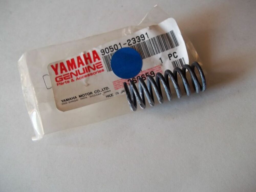 1984-2017 Yamaha NOS OEM Clutch Compression Spring 90501-23391-00