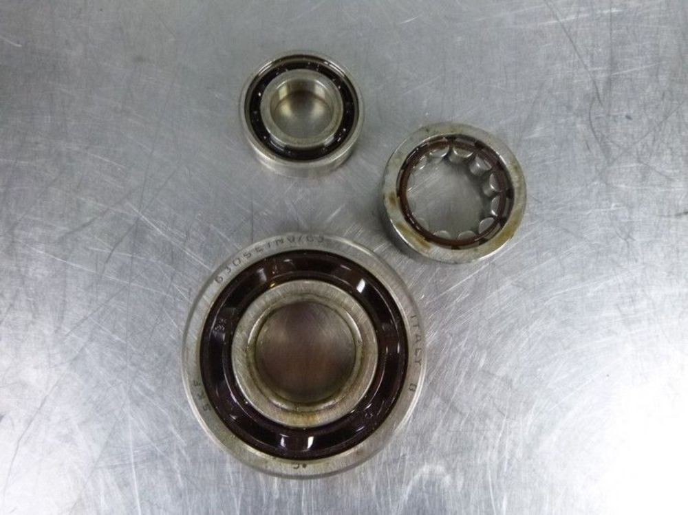 【エース】 ntn-open-bearing-6305-c3.jpg