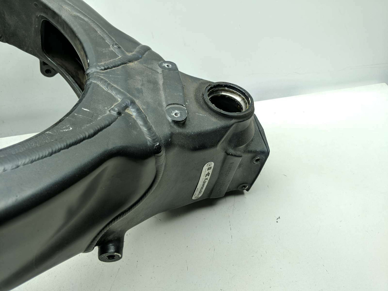 06 07 Kawasaki Ninja ZX10 ZX10R Main Frame Chassis STRAIGHT CLN