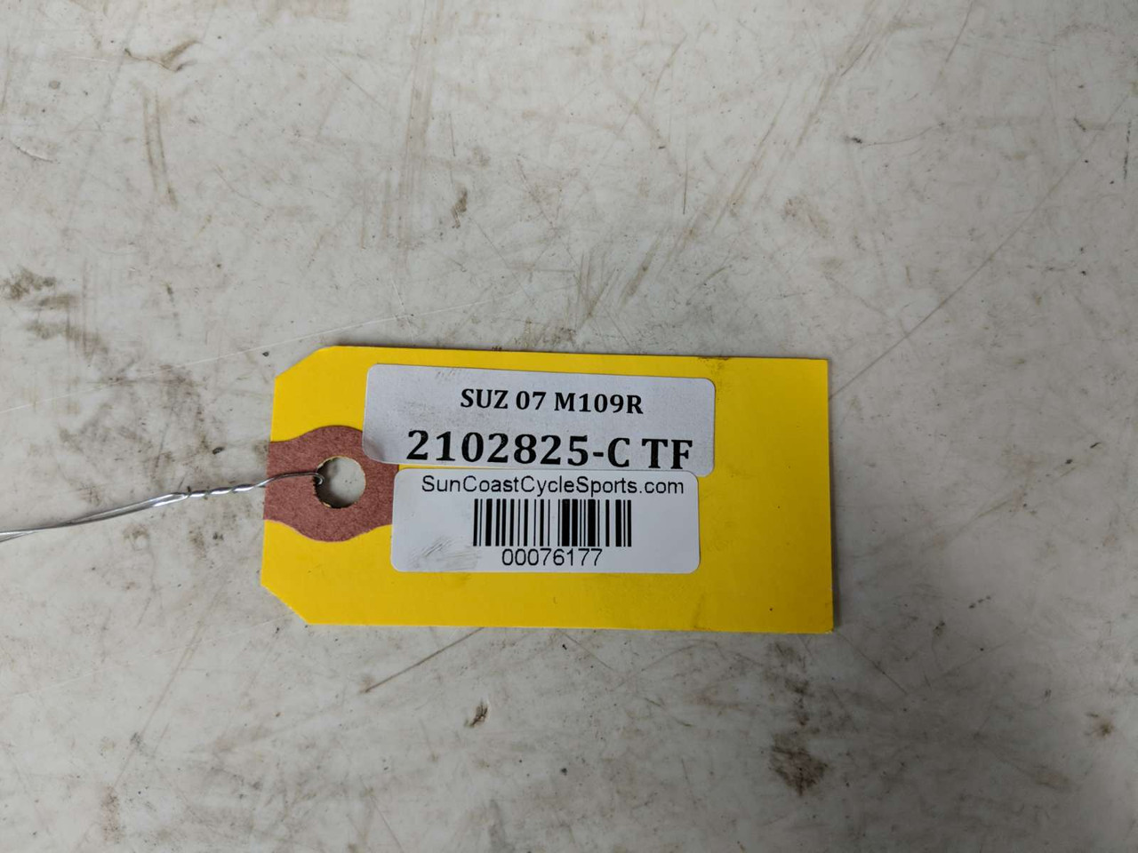 送料無料ライン対応ショップ限定キャンペーン 07 Suzuki M109R VZR1800 Exhaust Head Pipe Muffler DAMAGED 少年漫画