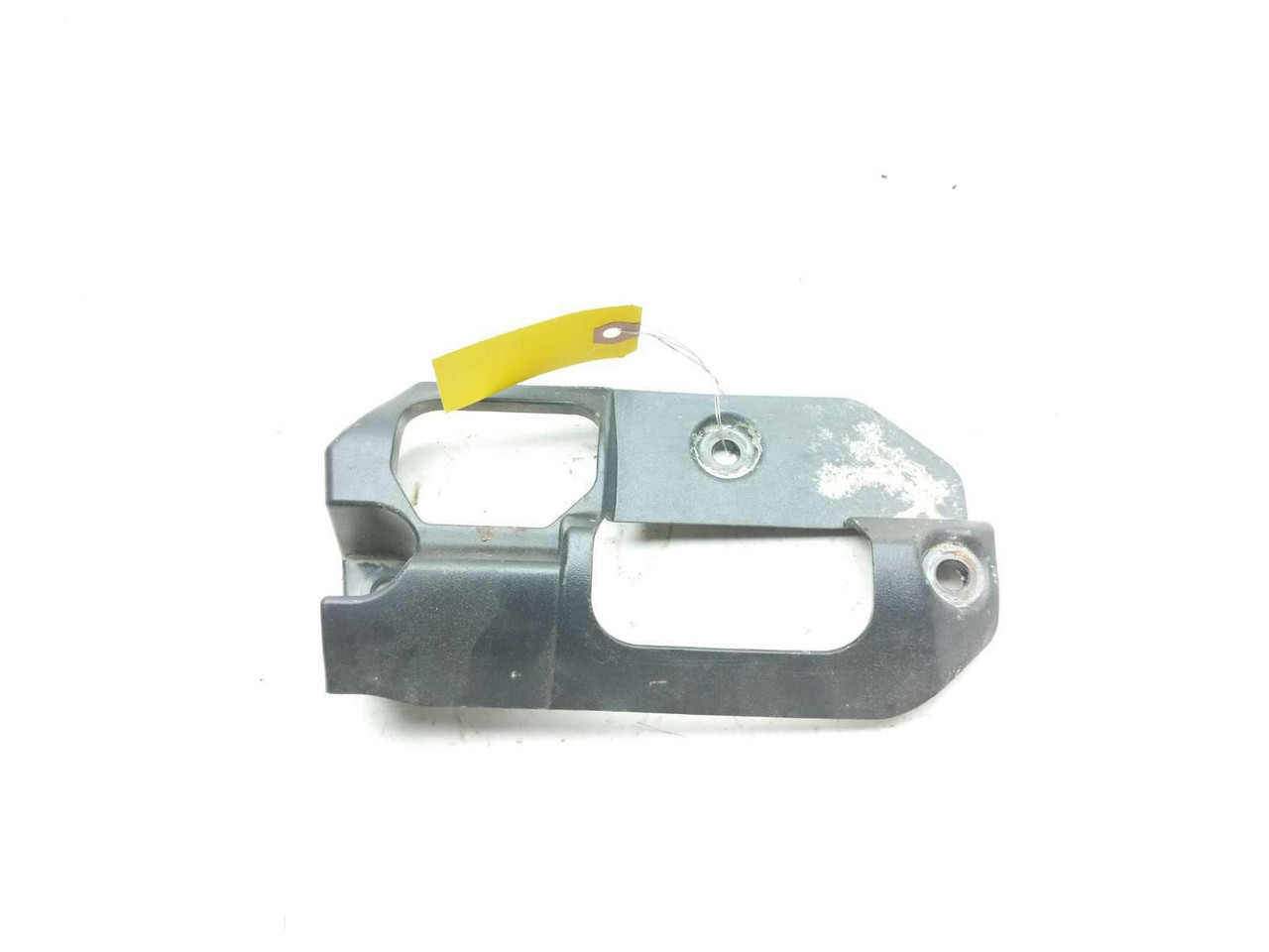 16 Honda Pioneer SXS 1000 M5 Left Door Handle Cover Bracket 67251