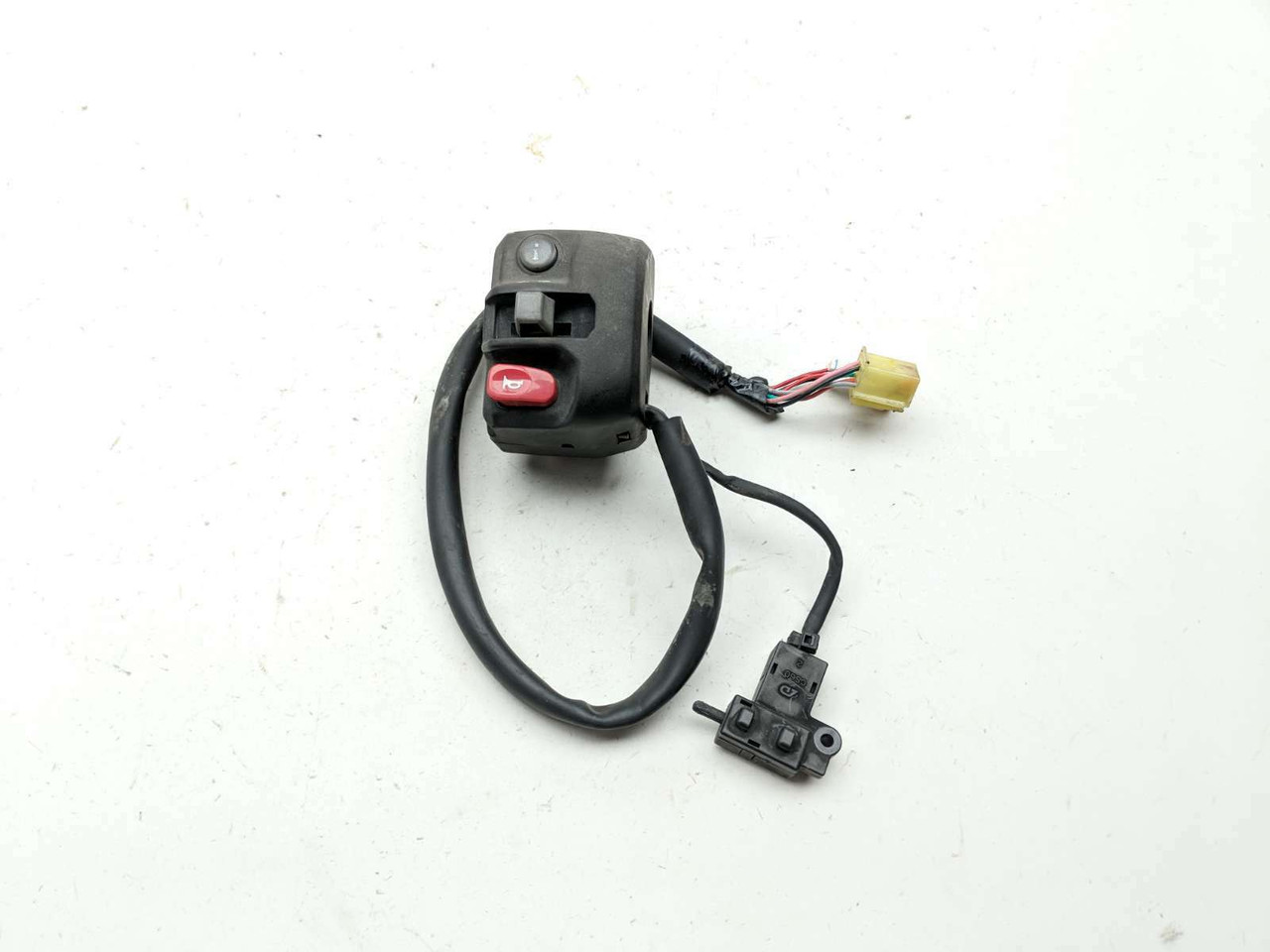 18 Triumph Street Cup Left Handle Bar Control Switch - Sun Coast