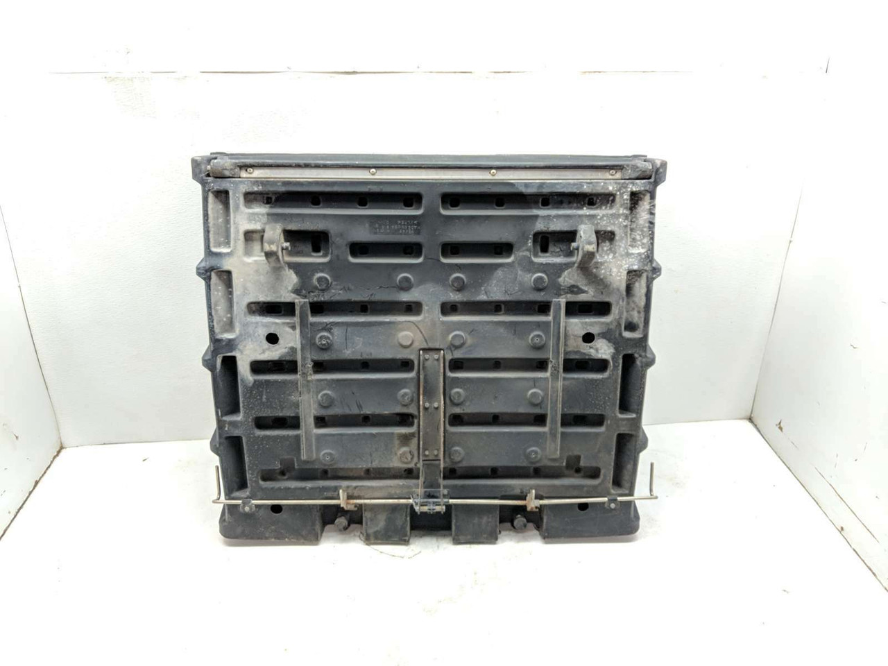 ハマー 16 Textron E-Z-GO Cushman Hauler 4x4 Bed Box Rear Truck