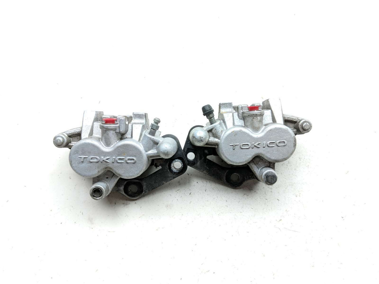 13 Suzuki VZ 1500 Intruder Boulevard M90 Front Brake Calipers