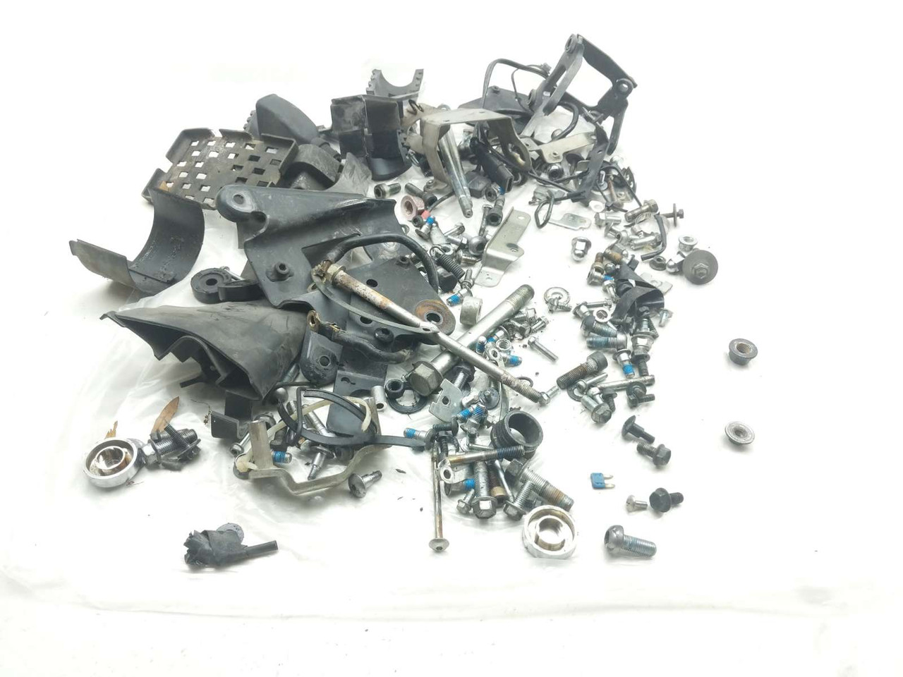 13 Suzuki VZ 1500 Intruder Boulevard M90 Miscellaneous Parts