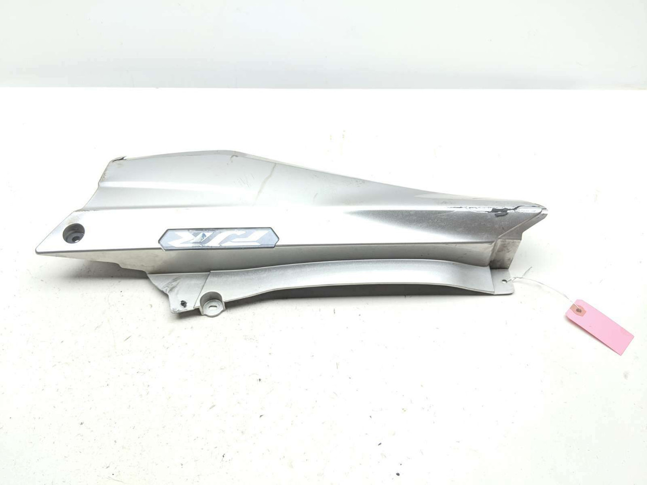 07 Yamaha FJR 1300 Right Side Tail Fairing Cover Cowl 3P6