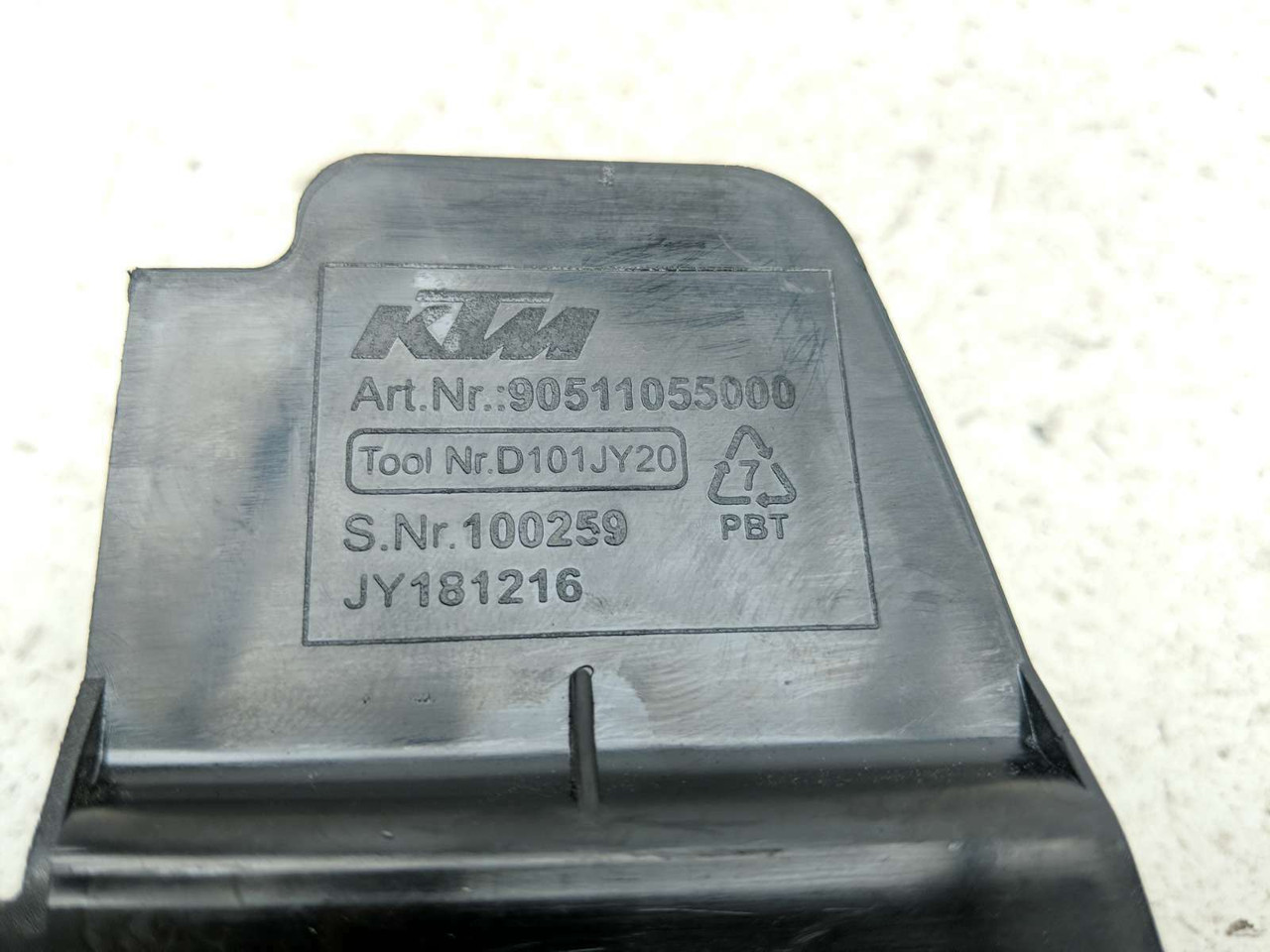 18 KTM RC390 Fuse Electrical Relay Panel Bracket 90511055000 - Sun