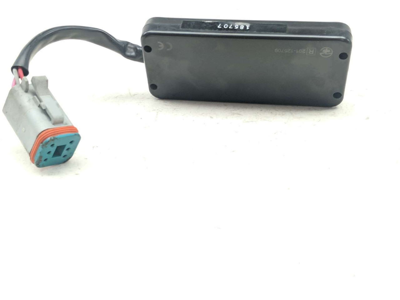 17 Harley FLHTCUTG Tri Glide Ultra Vance&Hines Fuelpak Harness 201