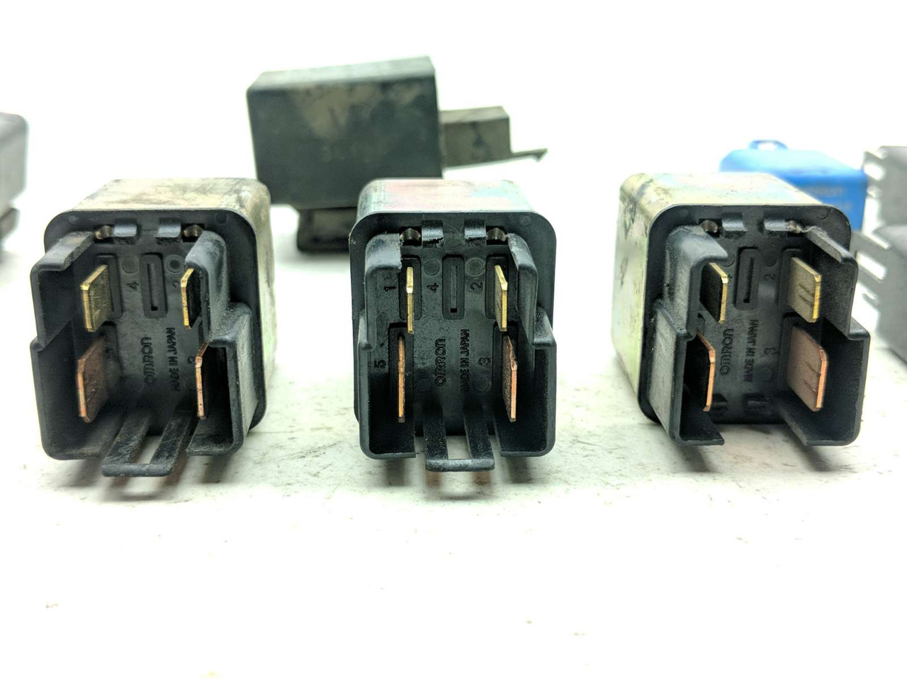 94 Honda GL1500 Goldwing Relays Set MITSUBA FR-3303 OMRON