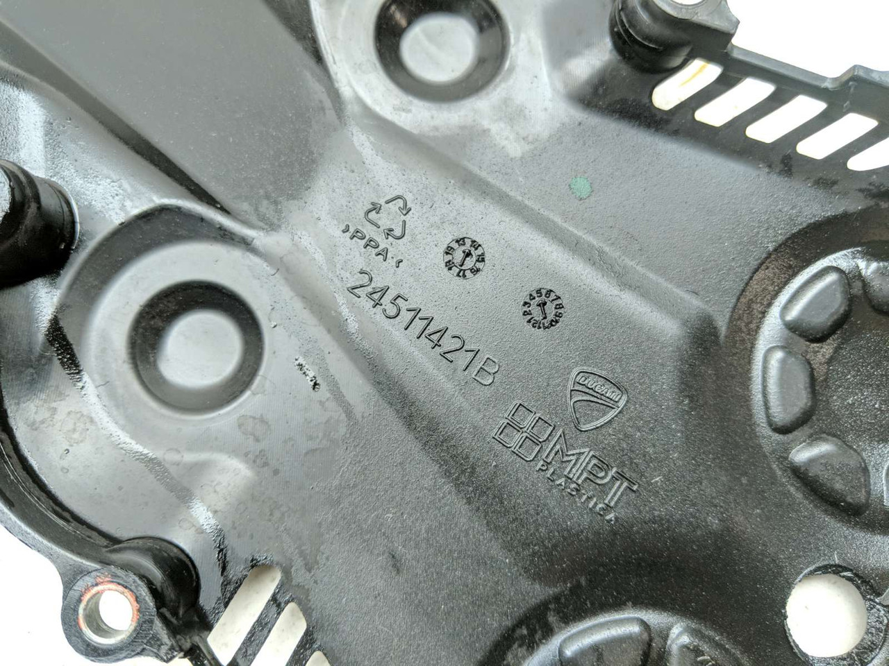 15 Ducati Monster 1200 S Cam Chain Belt Cover Vertical 24511421B