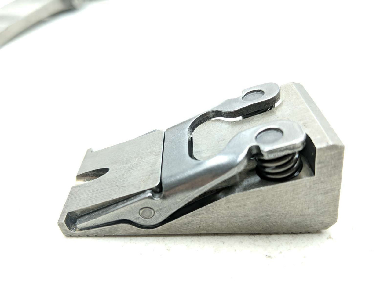 08 Harley Davidson Dyna Fat Bob FXDF Primary Chain Tensioner