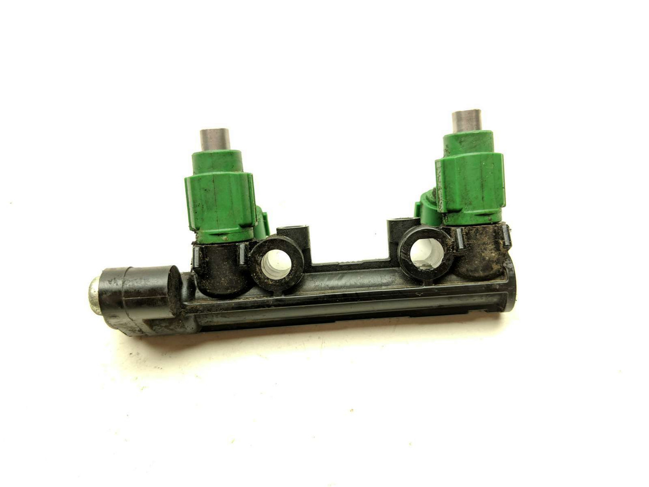 13 Kawasaki Ninja EX300 Gas Fuel Injectors With Rail PA66 633