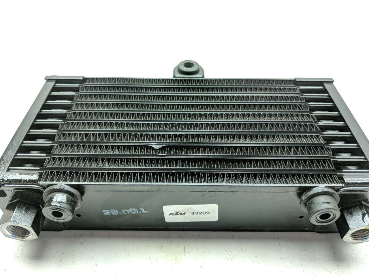 07 Moto Guzzi Breva 1100 Engine Motor Oil Cooler KTM 43209 - Sun