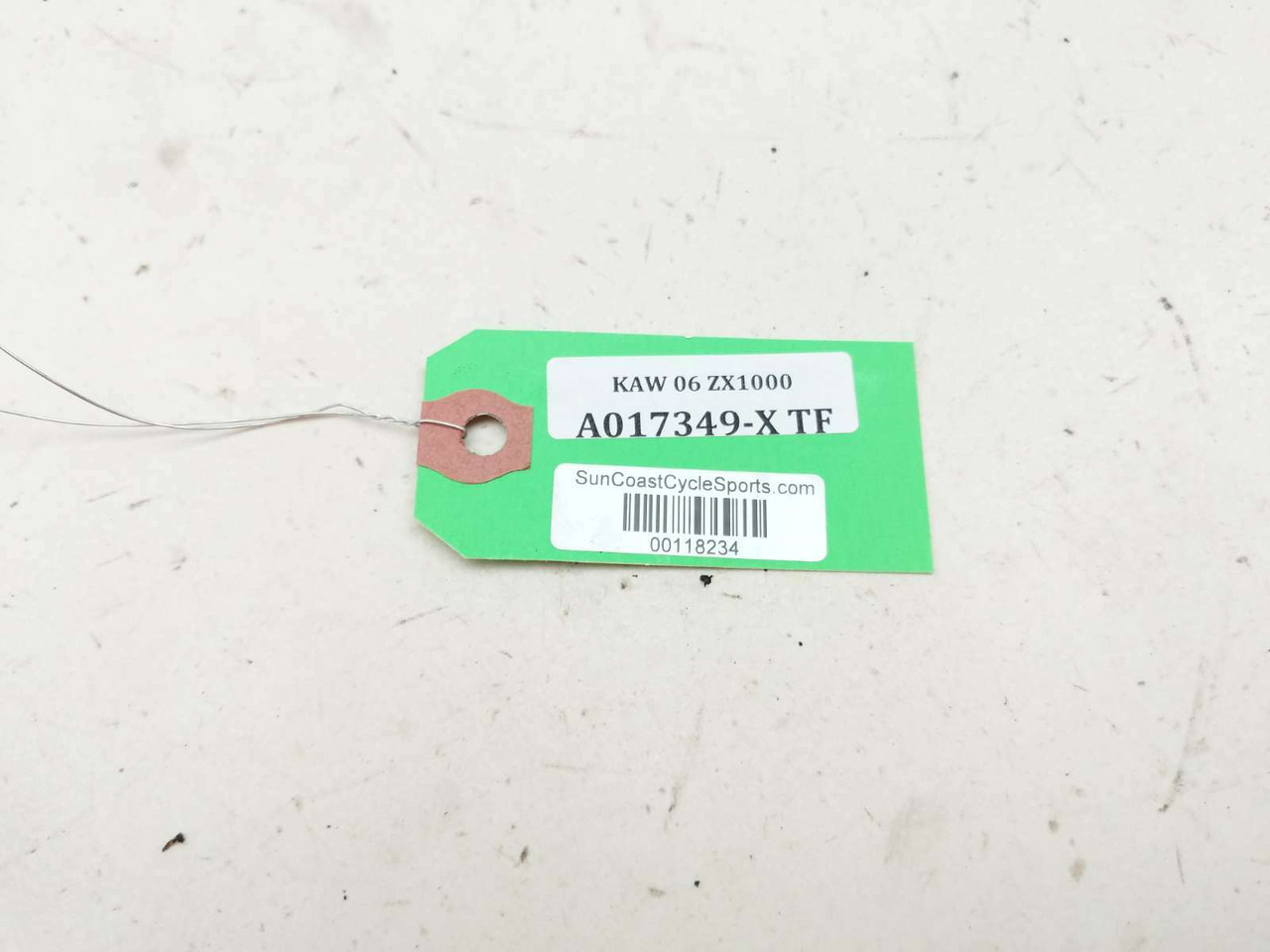 06 07 Kawasaki Ninja ZX10 ZX10R Chain Guard - Sun Coast Cycle