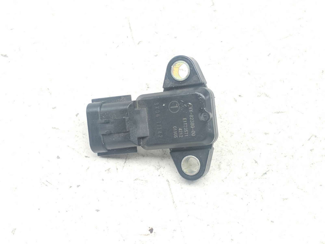 04-06 Yamaha YZF R1 MAP MAF Mass Air Flow Pressure Sensor - Sun