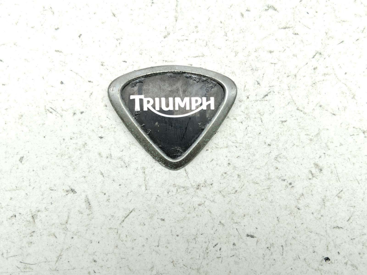 triumph エンブレム　トライアンフ 13-16 Triumph Trophy 1200 SE Stick On Triangle Emblem Badge - Sun