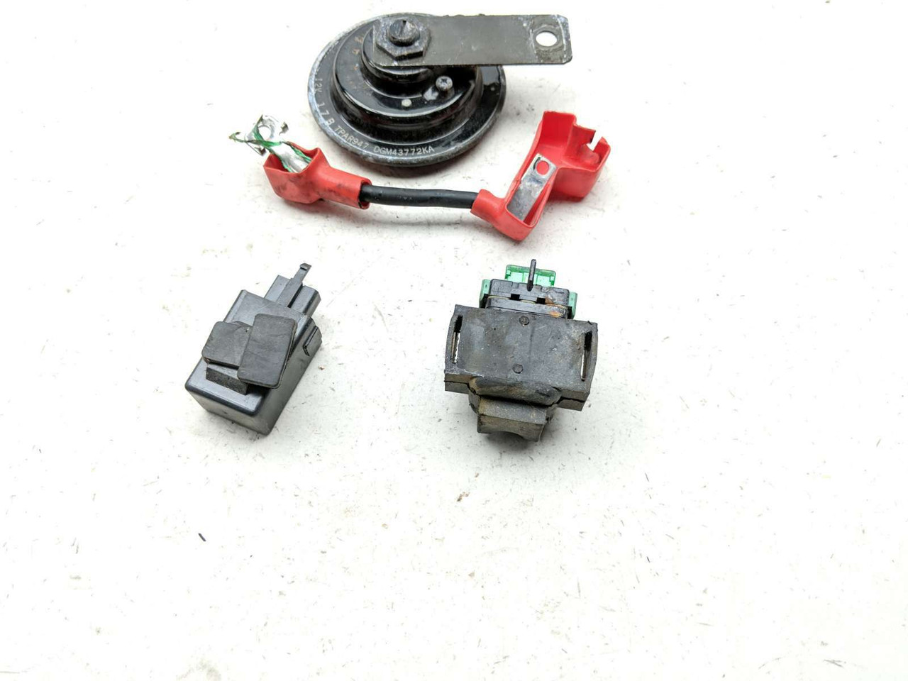 91-03 Honda CB750 Nighthawk 750 Relay Set Horn Battery Starter