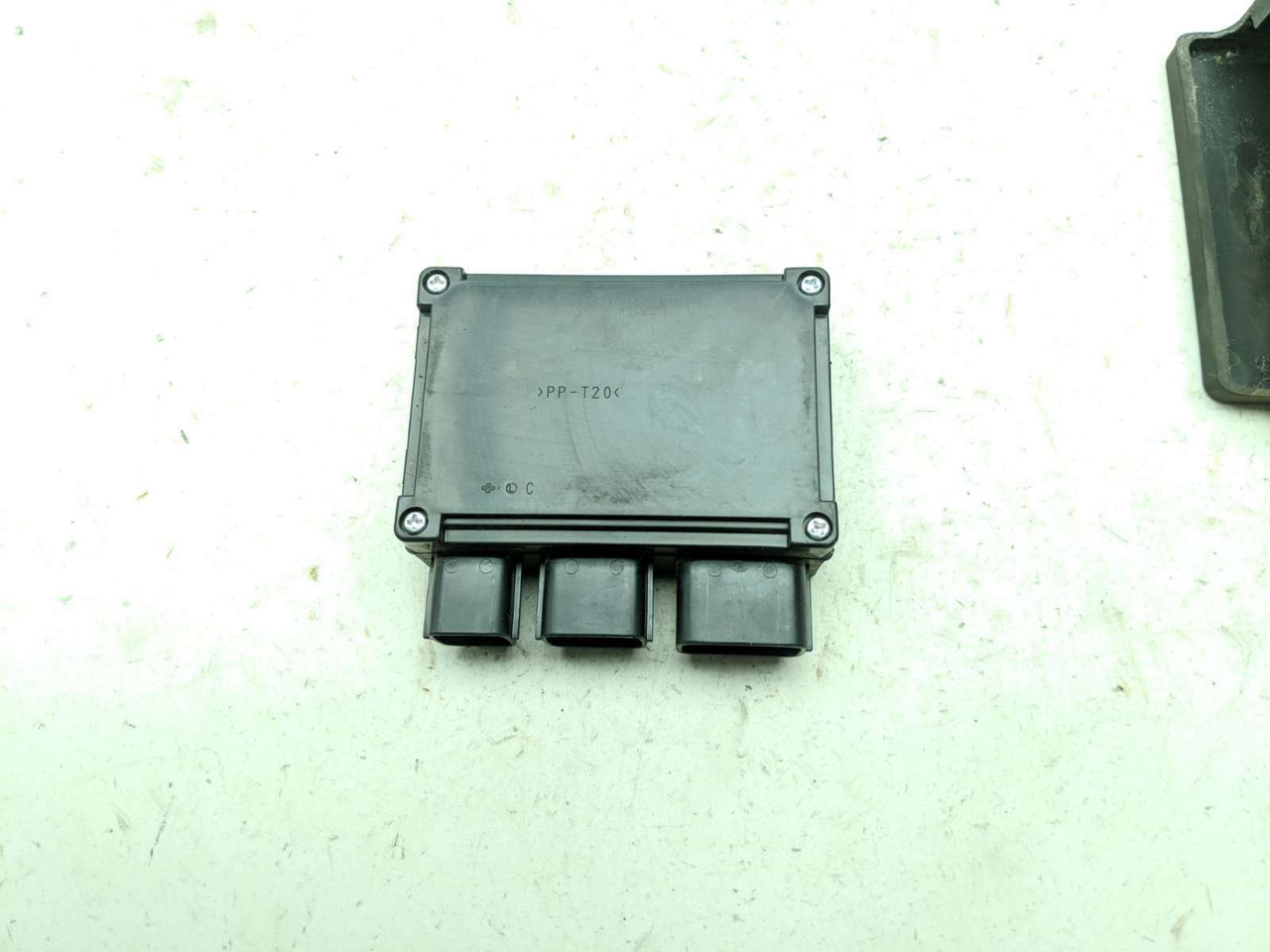 15-19 Kawasaki EN650 Vulcan S Fuse Relay Junction Box Assembly