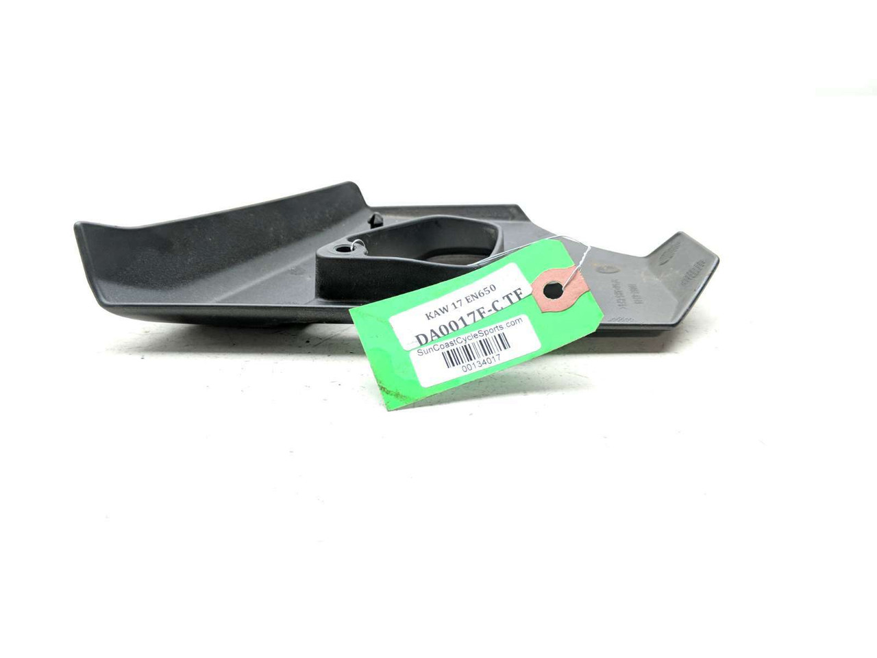 15-19 Kawasaki EN650 Vulcan S Right Side Lower Step Stay Cover