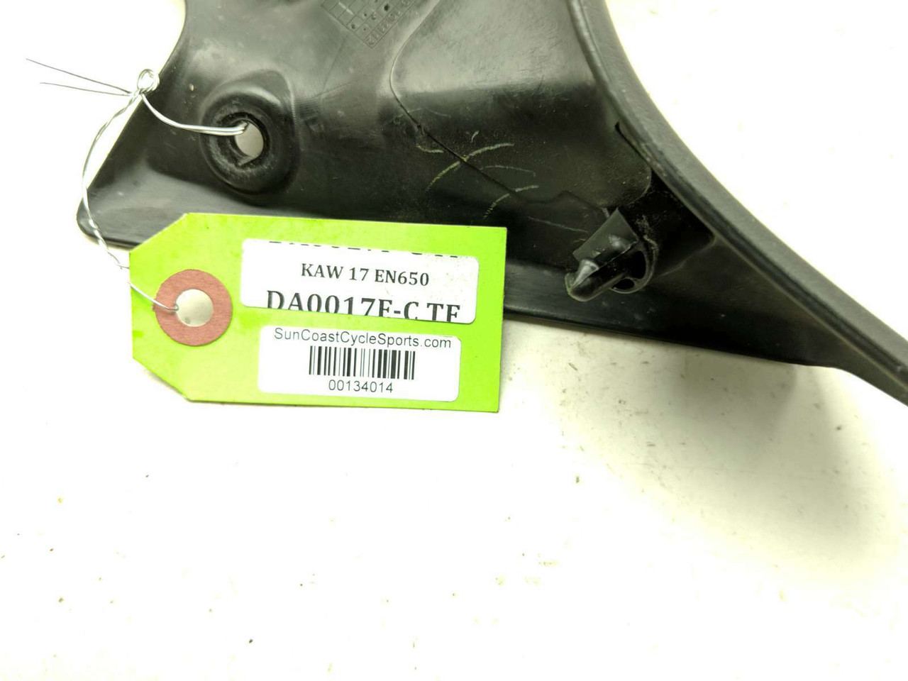 15-19 Kawasaki EN650 Vulcan S Radiator Front Left Side Cover 15-19 Kawasaki EN650 Vulcan S Radiator Front Left Side Cover