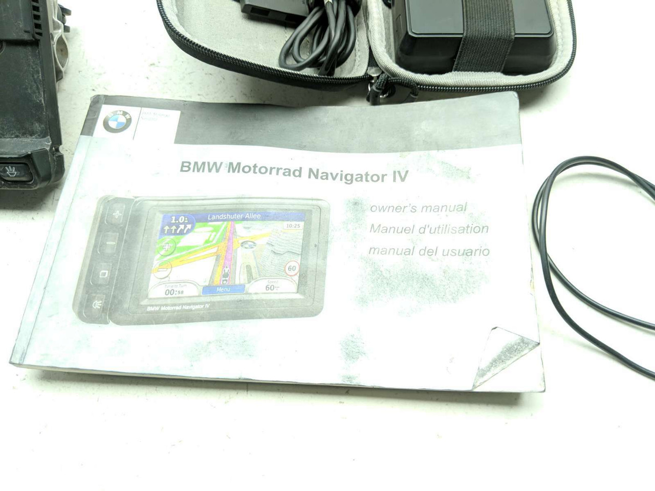 BMW motorrad 　Navigator　ナビゲーター6　R1200GS BMW Motorcycles ConnectedRide Navigator – Sierra BMW Motorcycle