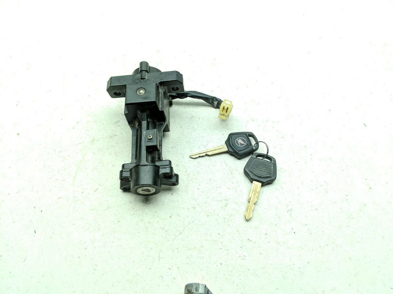 14 15 Honda Valkyire 1800 GL1800C Lock Set Ignition Switch Cap And