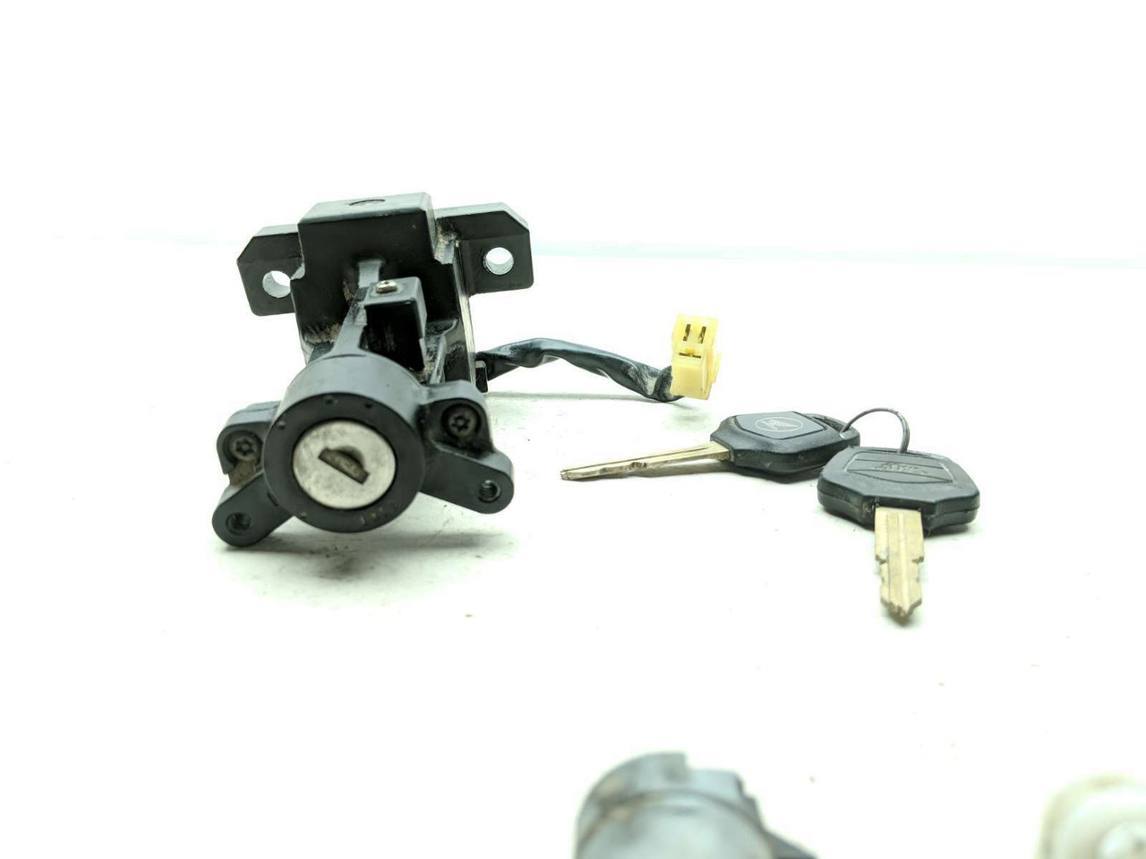 14 15 Honda Valkyire 1800 GL1800C Lock Set Ignition Switch Cap And