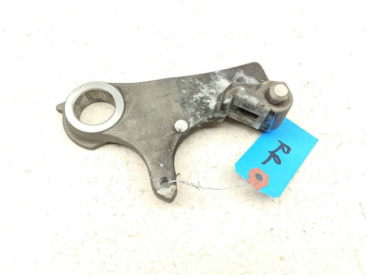 Kym様 09-14 Yamaha YZF R1 Right Rear Brake Caliper Mount Bracket TRSH PL