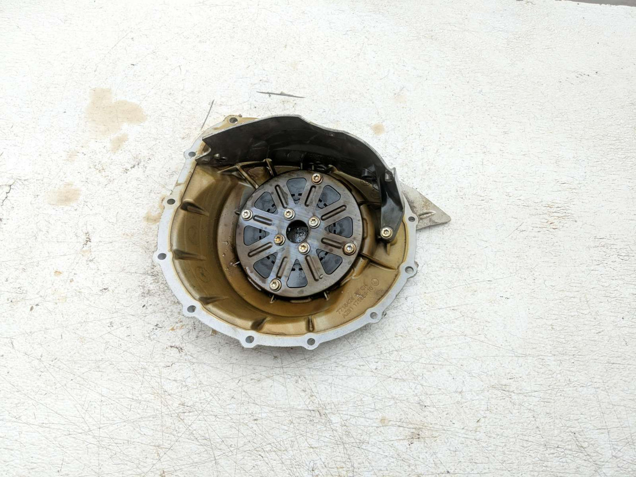 11-15 BMW K1600 GTL Right Engine Motor Clutch Side Cover 7716426