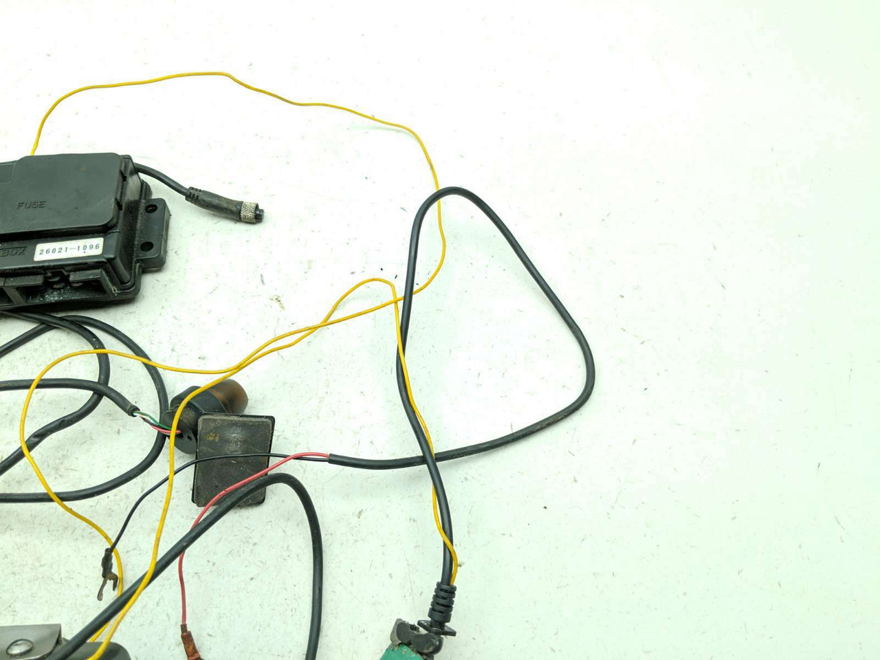 スズリセット 01-05 Kawasaki ZRX 1200 VSUSTO Dash Cam w/ Fuse Box 26021-1096