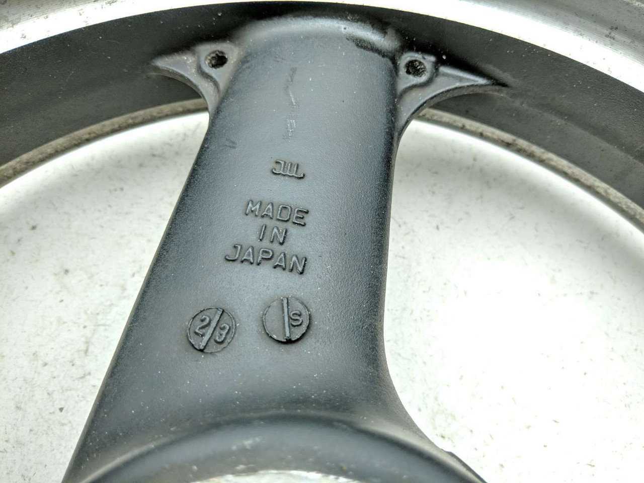 01-05 Kawasaki ZRX 1200 Front Wheel Rim STRAIGHT 17x3.50 - Sun
