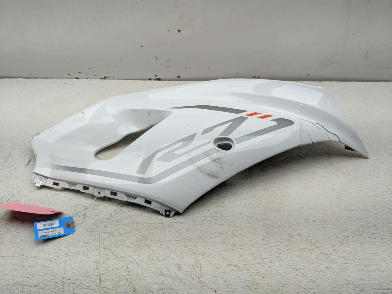22-24 Yamaha YZF-R7 YZF R7 Right Side Mid Fairing Cover Panel