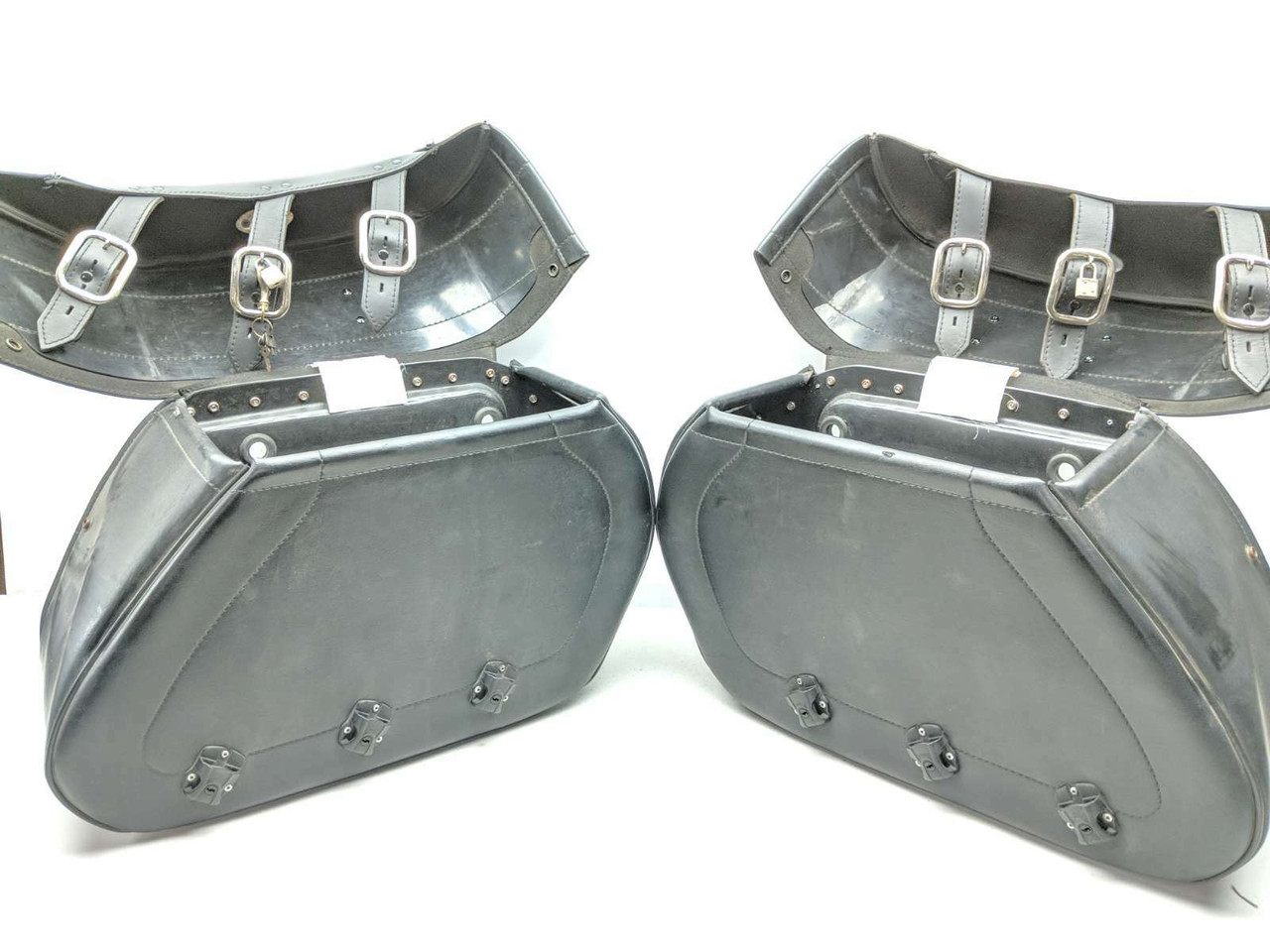 04-10 Kawasaki Vulcan 2000 SADDLEMEN Rear Saddle Bag Luggage Cases