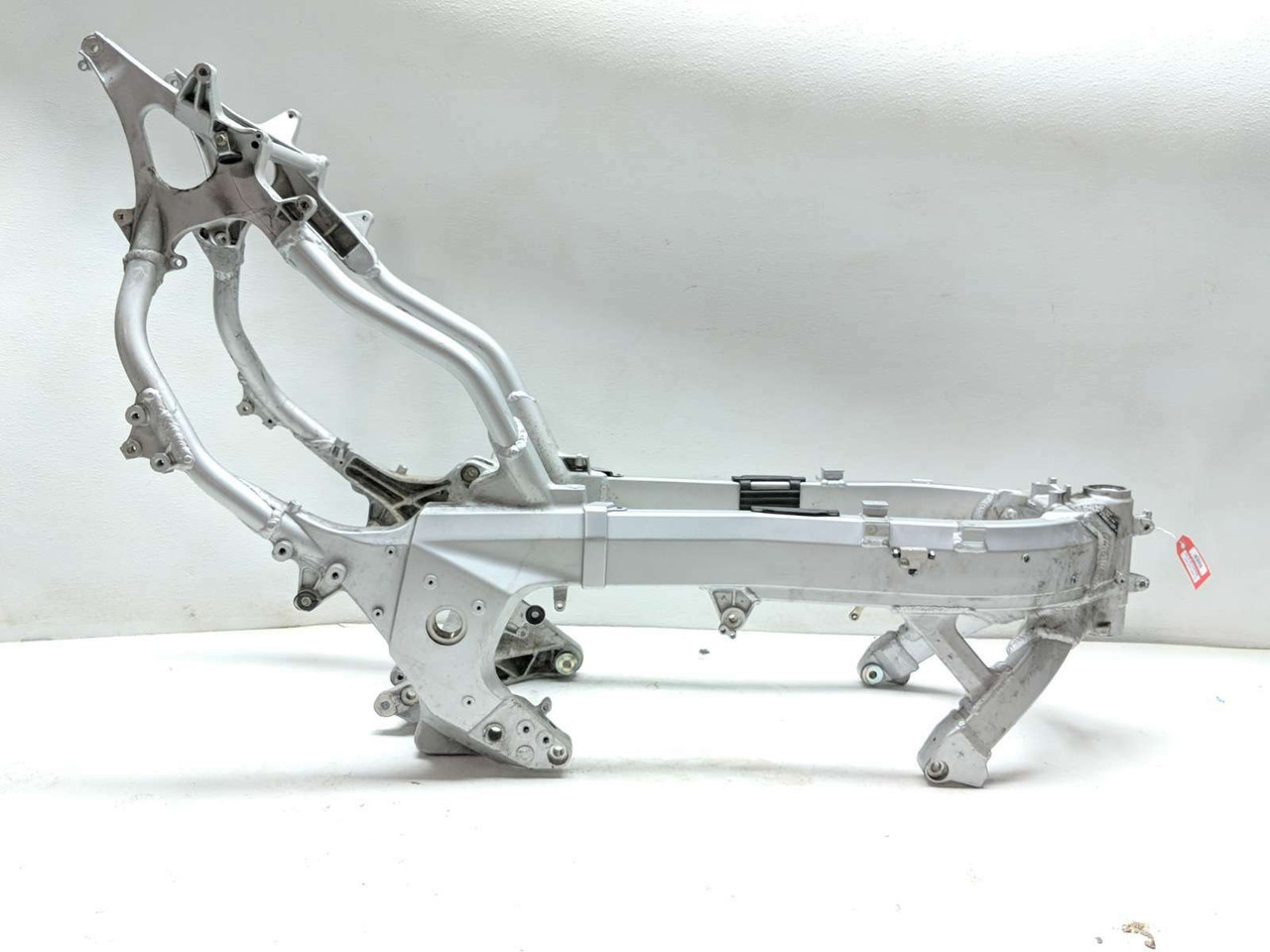12-17 Honda GL1800 Goldwing 1800 Main Frame Chassis STRAIGHT SLVG